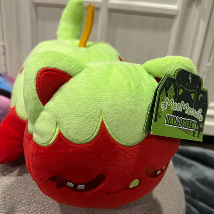 Aphmau MeeMeow 11” Poison Apple Cat, Halloween: New With Tags