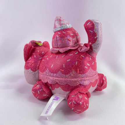 Aphmau MeeMeows 6” Strawberry Ice Cream Cat, Glitter Edition, Ice Cream, Limited Edition: Orphan