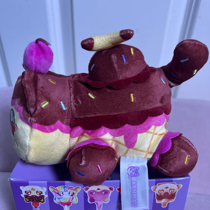 Aphmau MeeMeow 6” Sundae Cat, Carnival Treats, Litter 7: Open Box