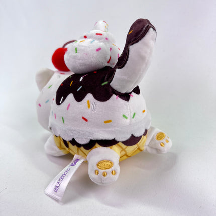 Aphmau MeeMeows 6” Vanilla Ice Cream Cat, Ice Cream, Limited Edition (6 inch): Orphan