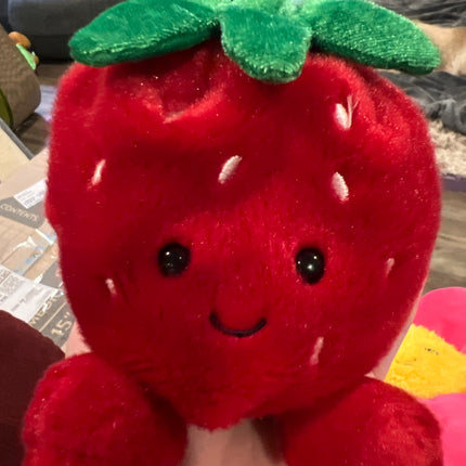 Palm Pals Juicy Strawberry, Cravings: Orphan