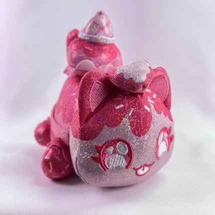 Aphmau MeeMeows 6” Strawberry Ice Cream Cat, Glitter Edition, Ice Cream, Limited Edition: Orphan