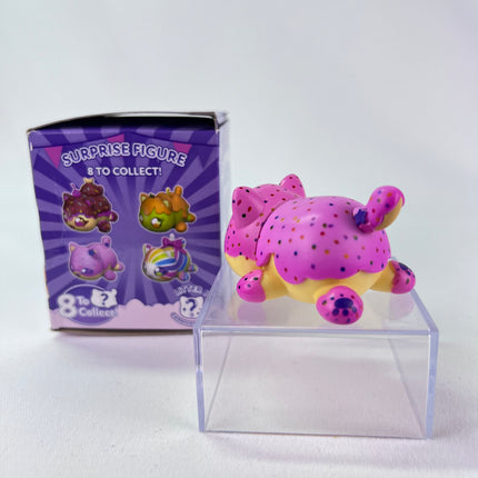 Aphmau MeeMeows Mystery Figure, Frosted Cookie Cat, Carnival Treats, Litter 6: Open Box