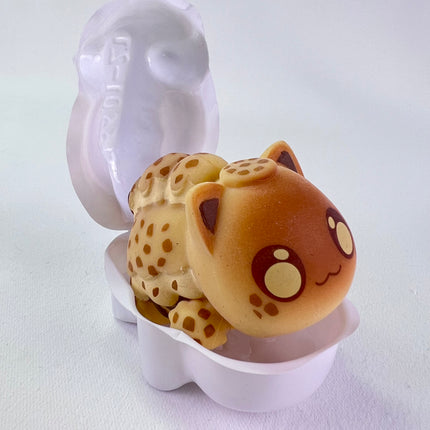Aphmau MeeMeows Mystery Squishy Figure, Cookie Dough Ice Cream Cat: Open Box