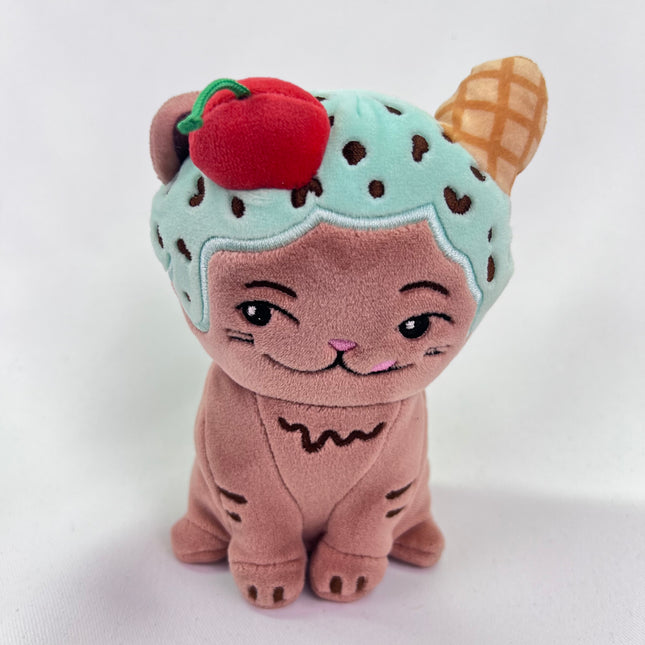 Moriah Elizabeth Eustace, Dessert Plush Series 2 (6 inch): Orphan