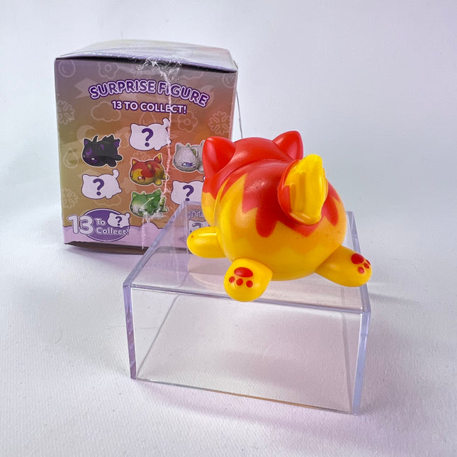 Aphmau MeeMeows Surprise Figure, Fire Cat, Elemental, Litter 7: New - Open Box