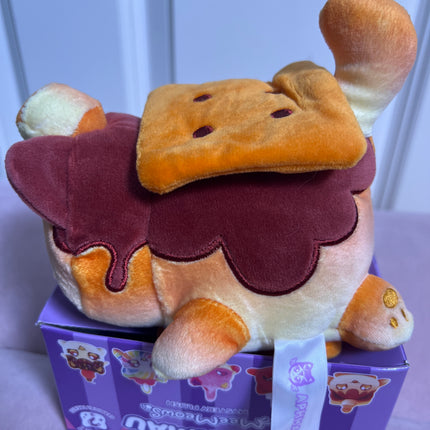 Aphmau MeeMeow 6” S’Mores Cat, Carnival Treats, Litter 7: Open Box