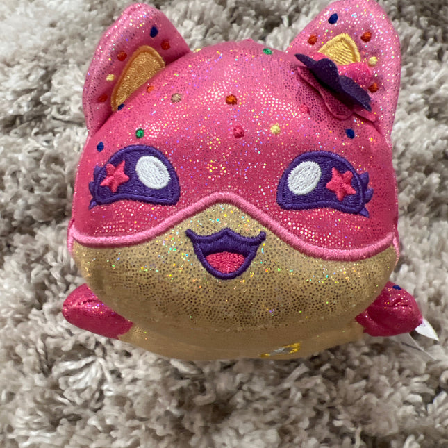 Aphmau MeeMeow 6” Frosted Cookie Cat, Glitter Edition, Carnival Treats, Litter 7 : Orphan