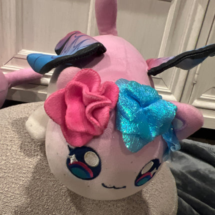 Aphmau MeeMeow 8” Fairy Cat, Fantasy: Missing Flower: Orphan